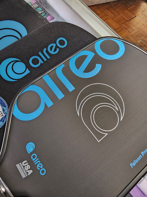 Aireo Falcon Pro-R16 - Hybrid shaped pickleball paddle Dink Dynasty