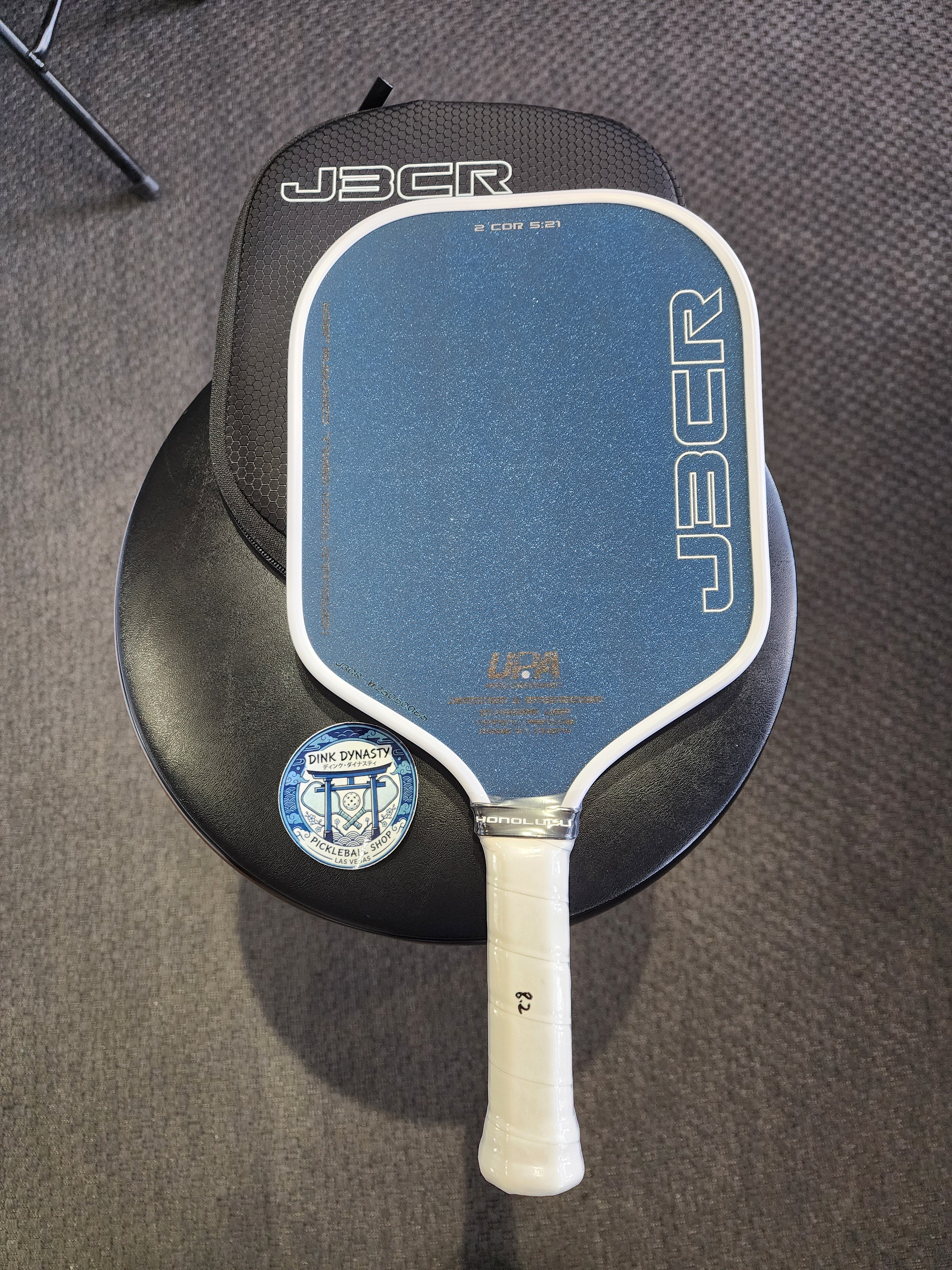 Honolulu J3CR Pickleball Paddle | Crystal Blue Endurance Surface Dink Dynasty