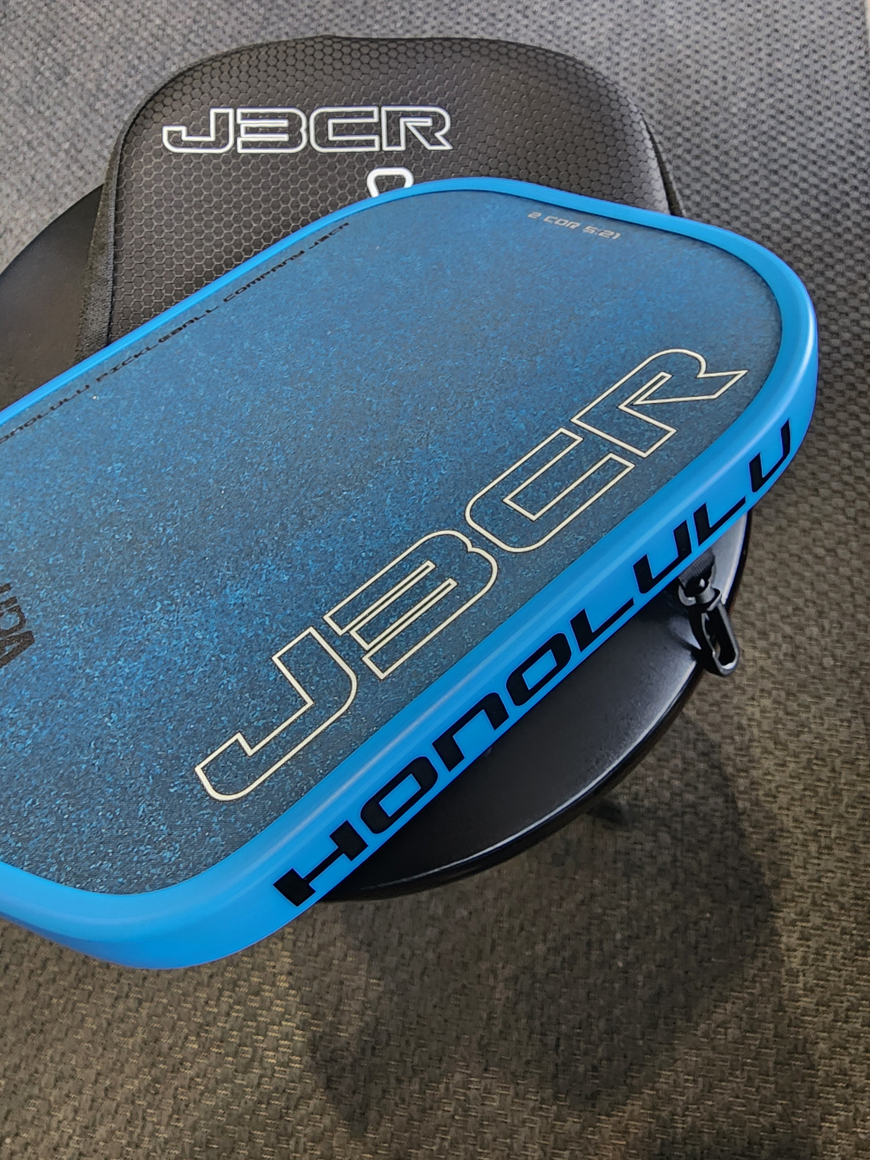 Honolulu J3CR Pickleball Paddle | Crystal Blue Endurance Surface Dink Dynasty