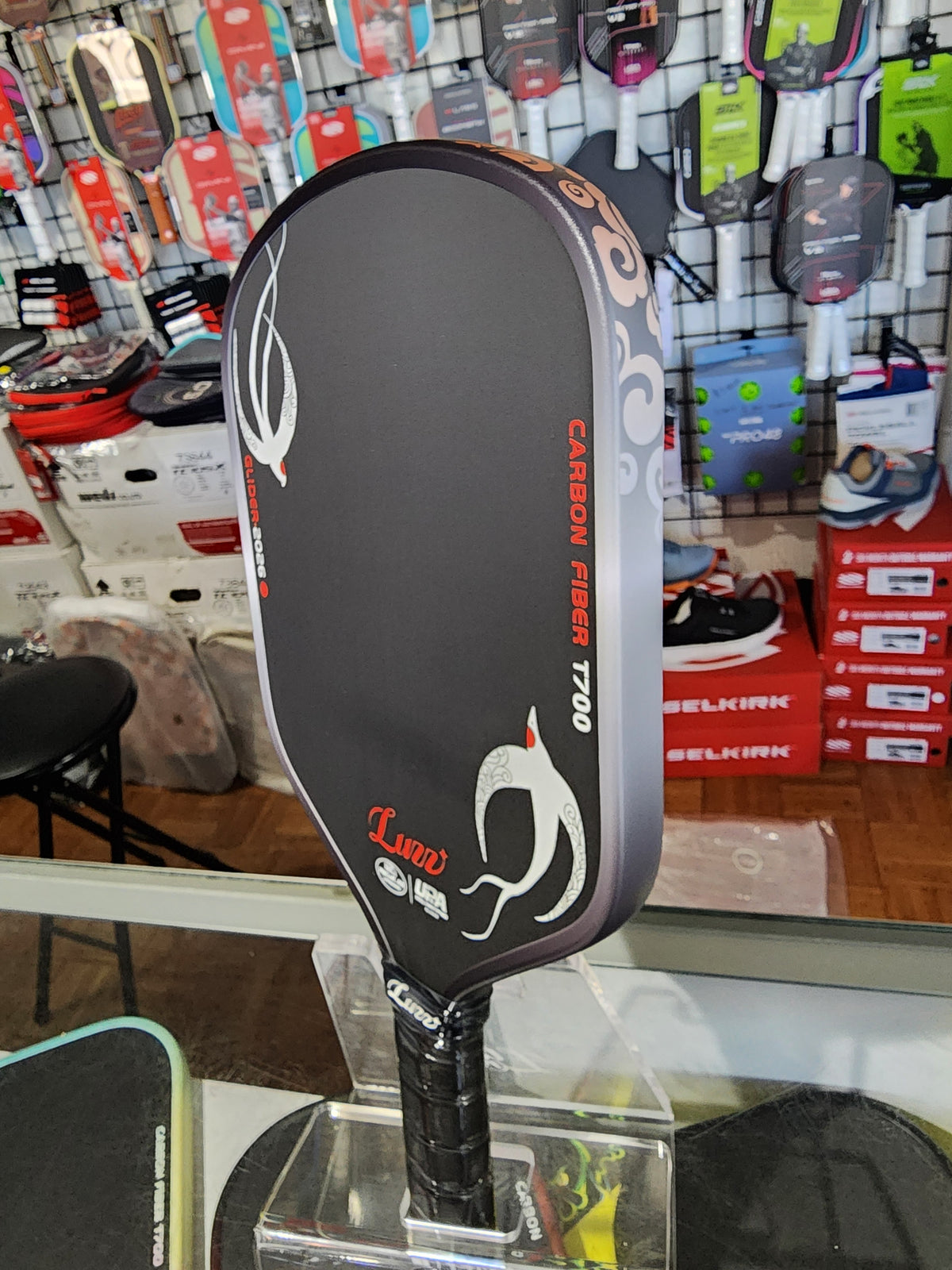 Luzz Swallow Glider 2026 Hybrid Pickleball Paddle Dink Dynasty